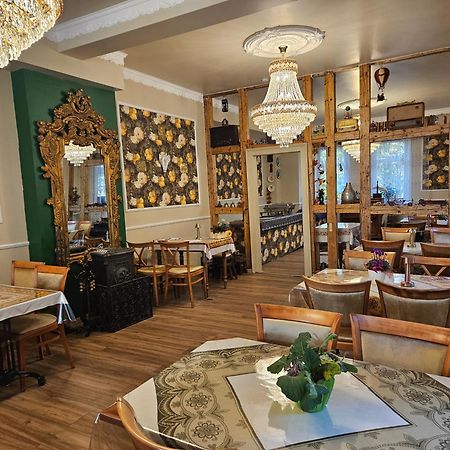 Boutique Hotel Am Bahndamm Neuhaus am Rennweg Dış mekan fotoğraf